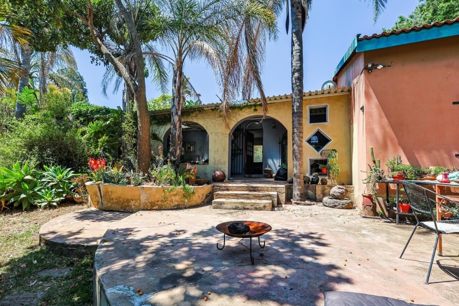 7 Bedroom Property for Sale in Waterkloof Ridge Gauteng