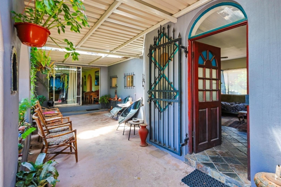 7 Bedroom Property for Sale in Waterkloof Ridge Gauteng