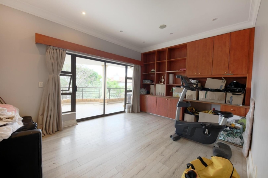 4 Bedroom Property for Sale in Woodhill Estate Gauteng