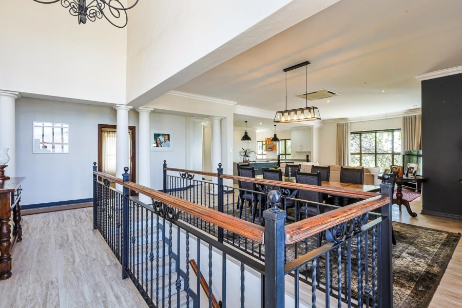4 Bedroom Property for Sale in Waterkloof Ridge Gauteng
