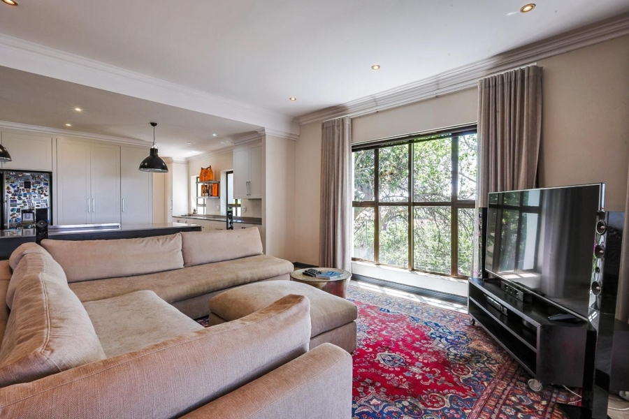 4 Bedroom Property for Sale in Waterkloof Ridge Gauteng