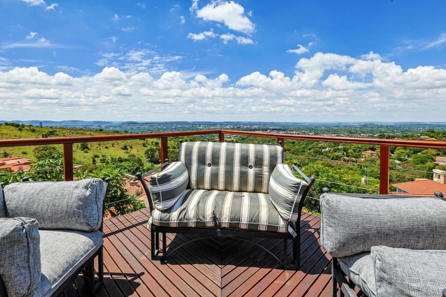 4 Bedroom Property for Sale in Waterkloof Ridge Gauteng