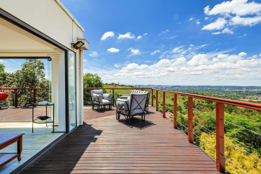 4 Bedroom Property for Sale in Waterkloof Ridge Gauteng