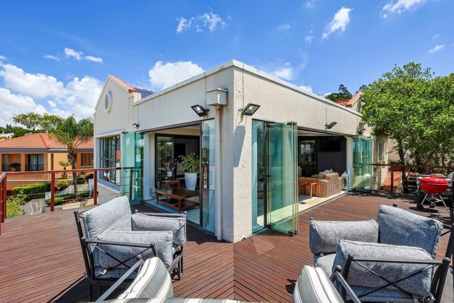 4 Bedroom Property for Sale in Waterkloof Ridge Gauteng