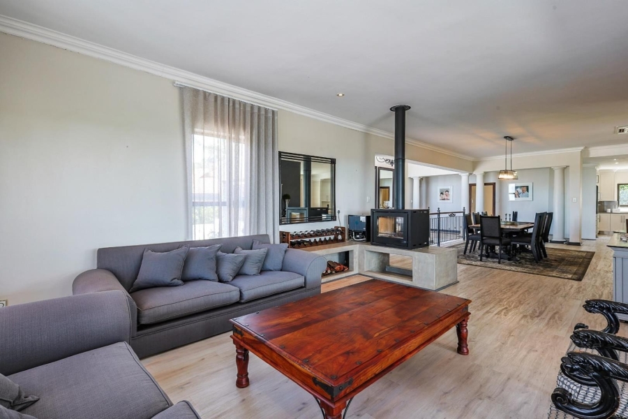 4 Bedroom Property for Sale in Waterkloof Ridge Gauteng