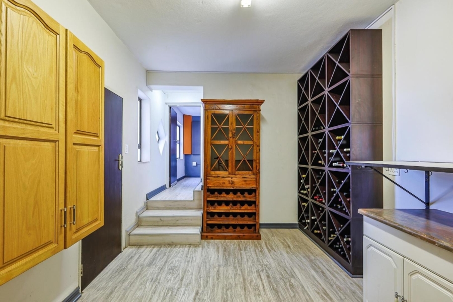 4 Bedroom Property for Sale in Waterkloof Ridge Gauteng