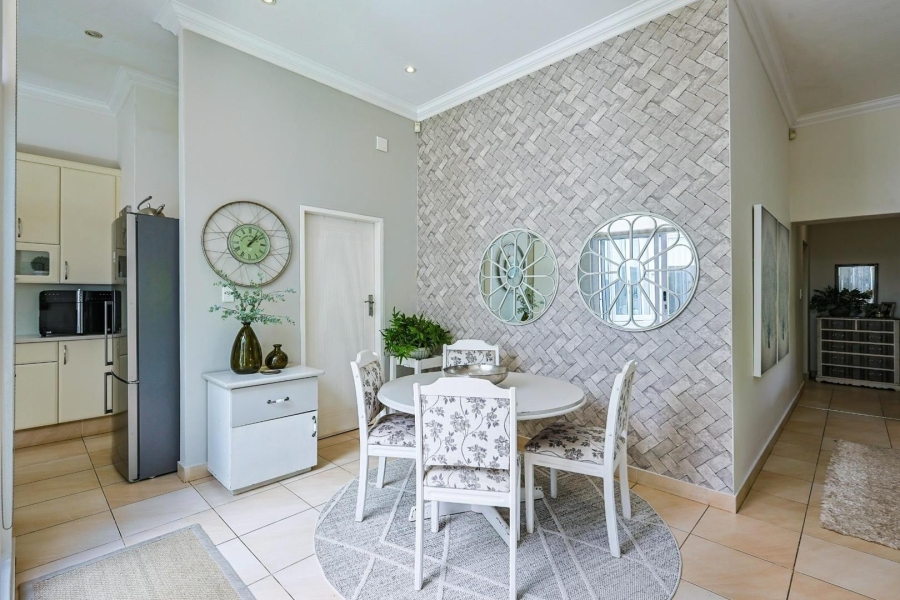 4 Bedroom Property for Sale in Wapadrand Gauteng