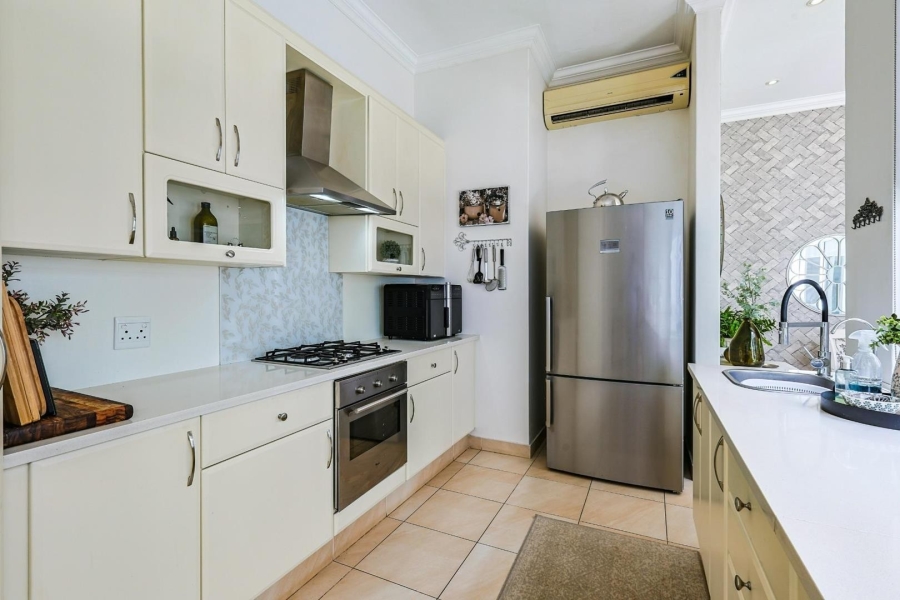 4 Bedroom Property for Sale in Wapadrand Gauteng