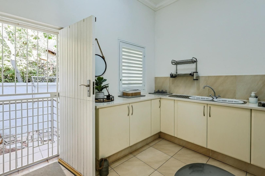 4 Bedroom Property for Sale in Wapadrand Gauteng