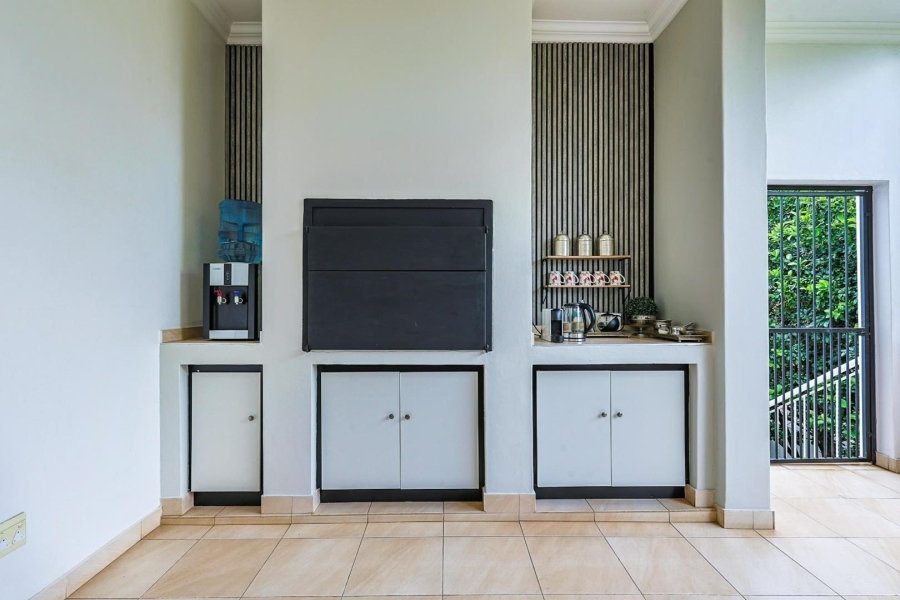 4 Bedroom Property for Sale in Wapadrand Gauteng