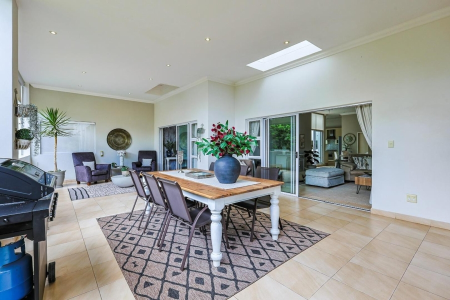 4 Bedroom Property for Sale in Wapadrand Gauteng