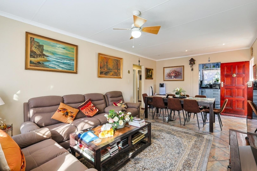 3 Bedroom Property for Sale in Wapadrand Gauteng