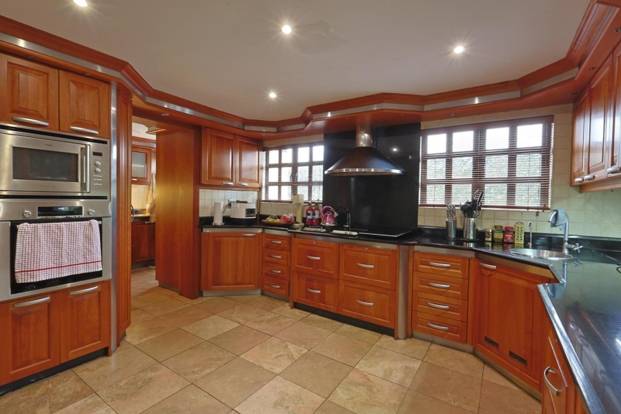 3 Bedroom Property for Sale in Silver Lakes Gauteng