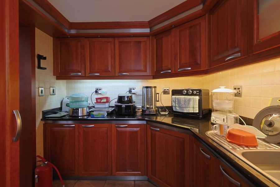 3 Bedroom Property for Sale in Silver Lakes Gauteng