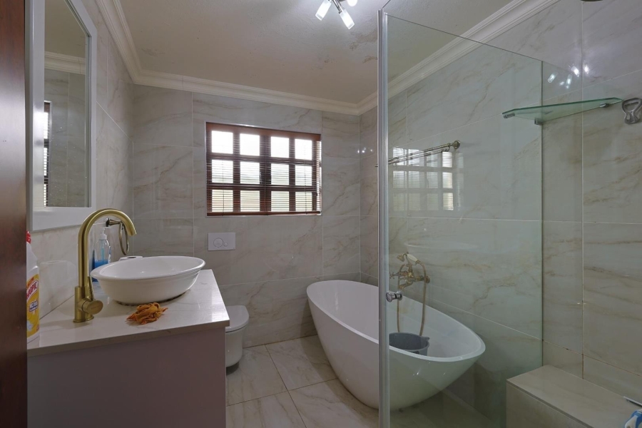 3 Bedroom Property for Sale in Silver Lakes Gauteng