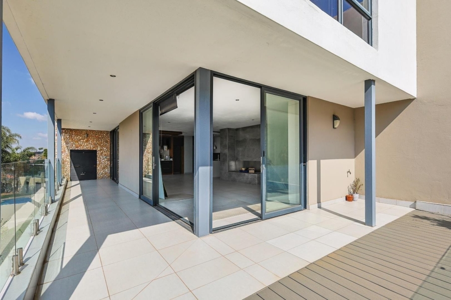 4 Bedroom Property for Sale in Waterkloof Ridge Gauteng