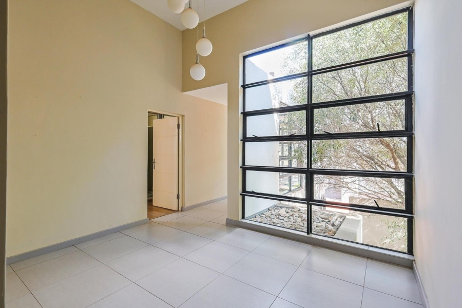 4 Bedroom Property for Sale in Waterkloof Ridge Gauteng