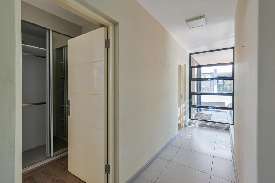 4 Bedroom Property for Sale in Waterkloof Ridge Gauteng