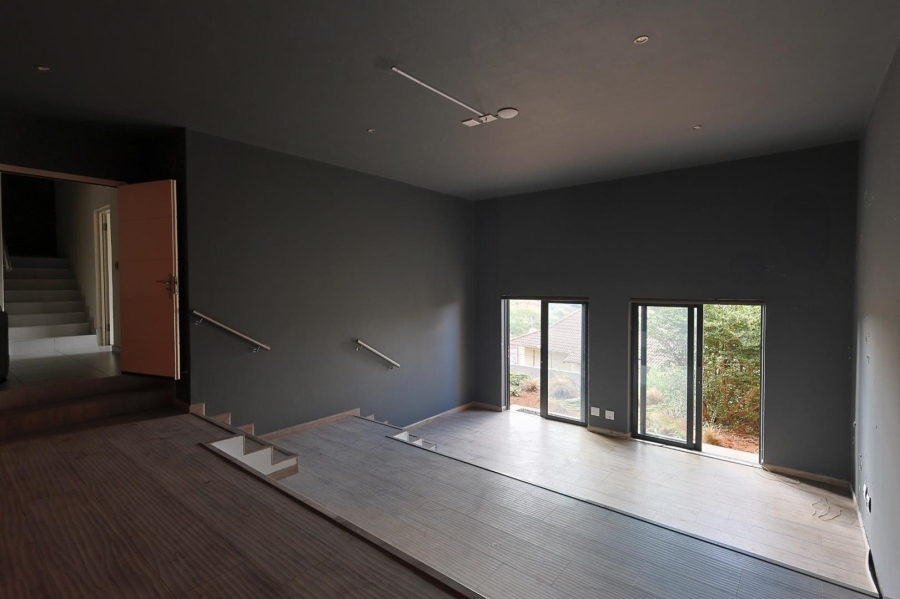 4 Bedroom Property for Sale in Waterkloof Ridge Gauteng