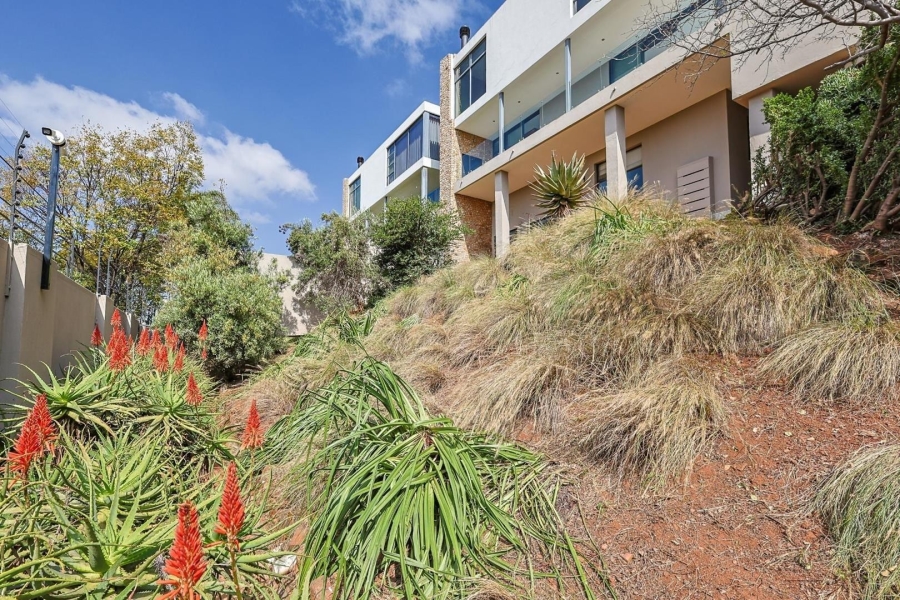 4 Bedroom Property for Sale in Waterkloof Ridge Gauteng