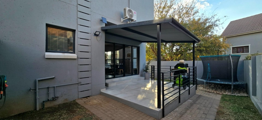 3 Bedroom Property for Sale in Olympus AH Gauteng