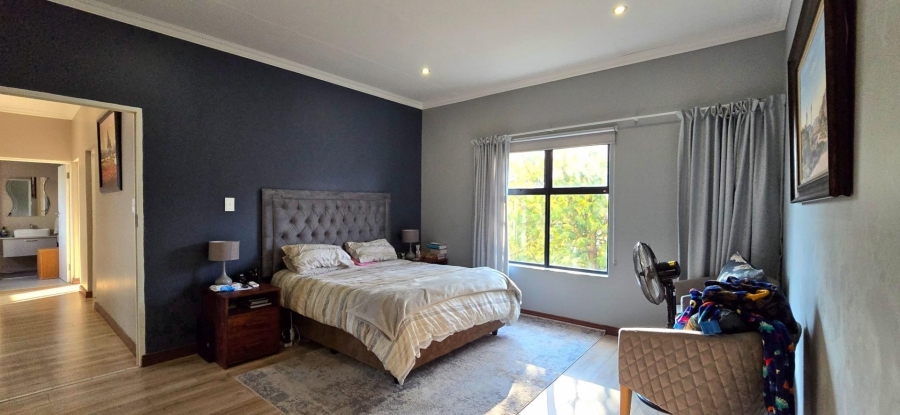 3 Bedroom Property for Sale in Olympus AH Gauteng