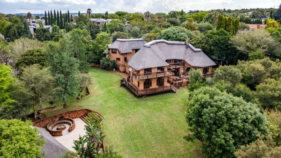 5 Bedroom Property for Sale in Mooikloof Equestrian Estate Gauteng