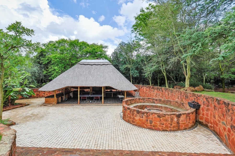 5 Bedroom Property for Sale in Mooikloof Equestrian Estate Gauteng