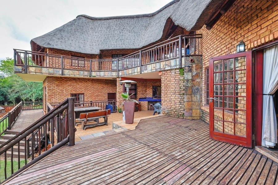 5 Bedroom Property for Sale in Mooikloof Equestrian Estate Gauteng