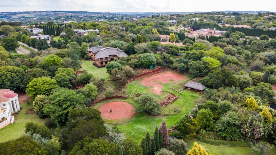 5 Bedroom Property for Sale in Mooikloof Equestrian Estate Gauteng