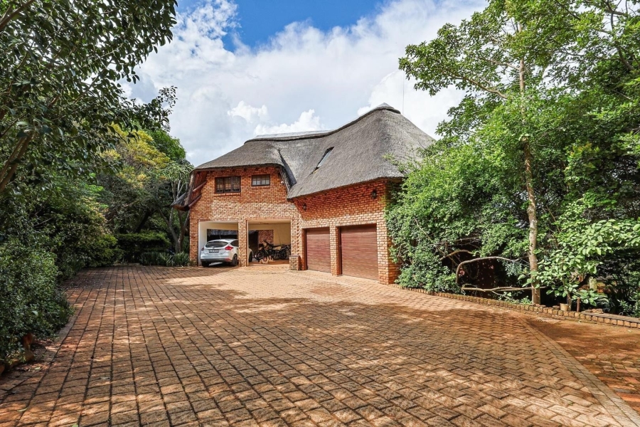 5 Bedroom Property for Sale in Mooikloof Equestrian Estate Gauteng