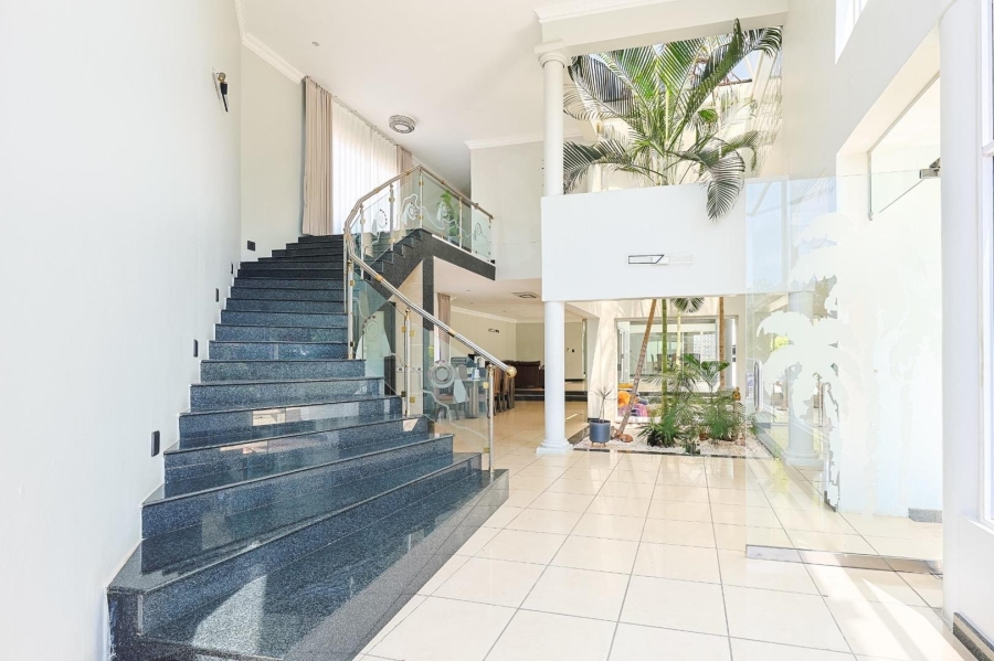 To Let 6 Bedroom Property for Rent in Silver Lakes Gauteng