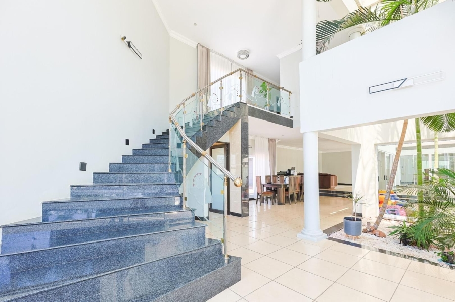 To Let 6 Bedroom Property for Rent in Silver Lakes Gauteng