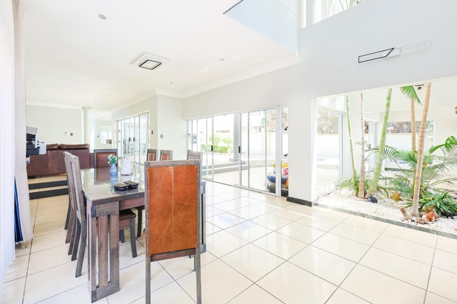 To Let 6 Bedroom Property for Rent in Silver Lakes Gauteng