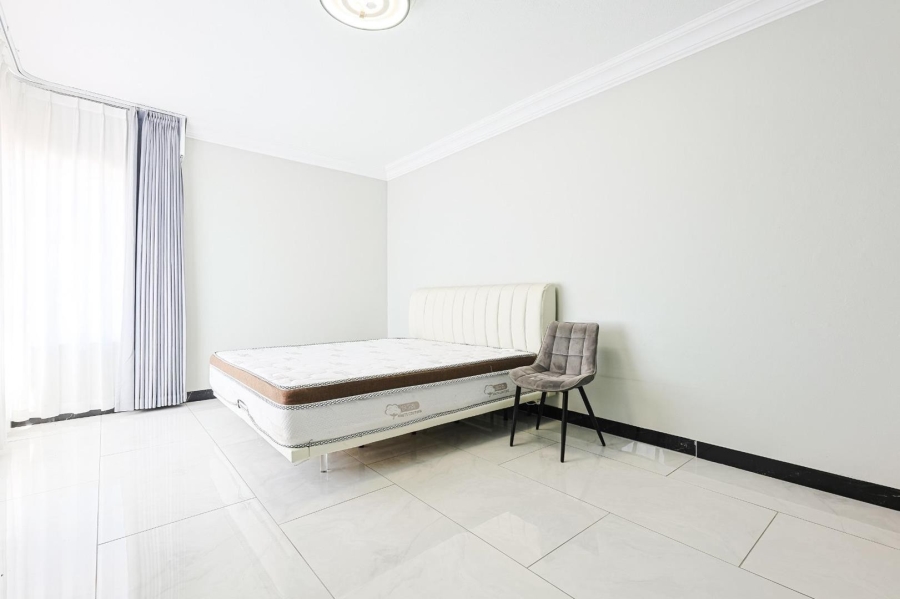 To Let 6 Bedroom Property for Rent in Silver Lakes Gauteng