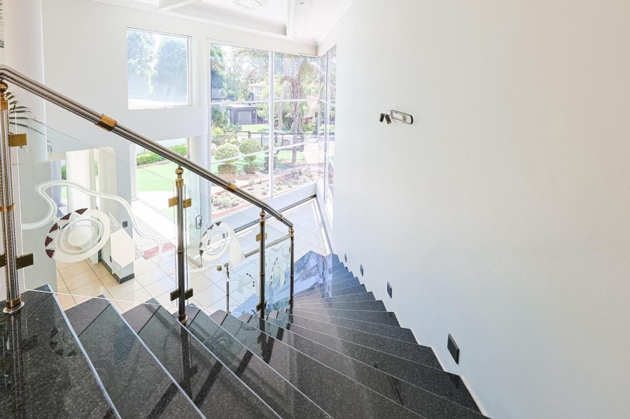 To Let 6 Bedroom Property for Rent in Silver Lakes Gauteng
