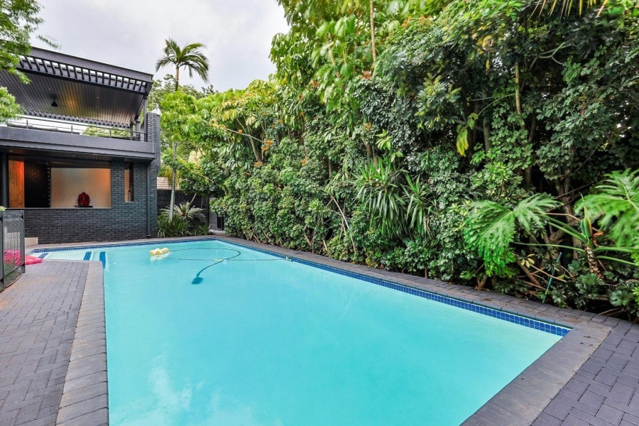 6 Bedroom Property for Sale in Waterkloof Gauteng