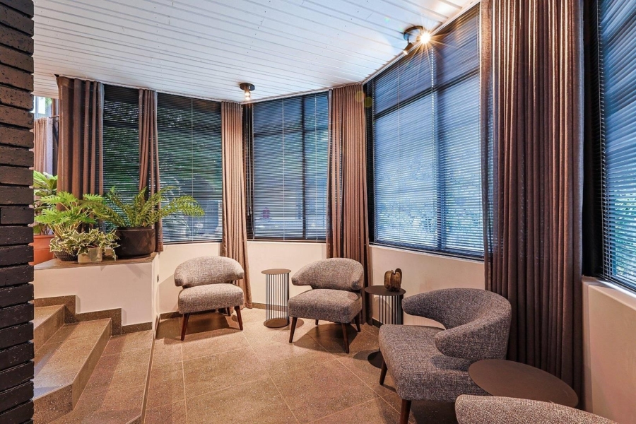 6 Bedroom Property for Sale in Waterkloof Gauteng