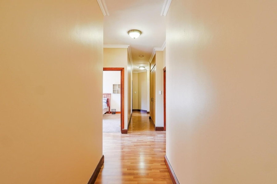 To Let 4 Bedroom Property for Rent in Silver Lakes Gauteng