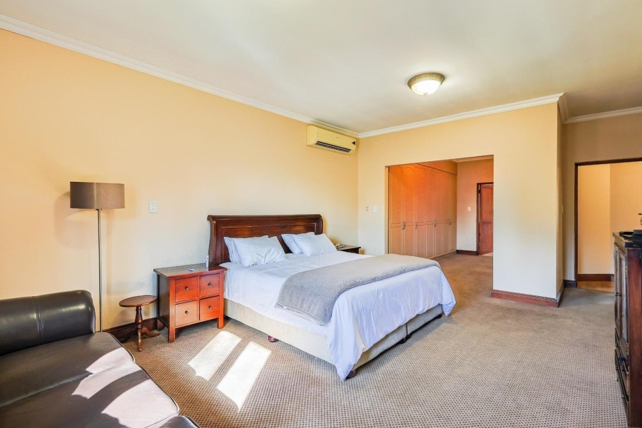 To Let 4 Bedroom Property for Rent in Silver Lakes Gauteng