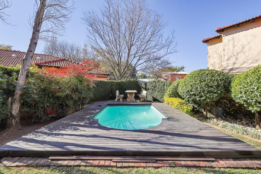 To Let 4 Bedroom Property for Rent in Silver Lakes Gauteng