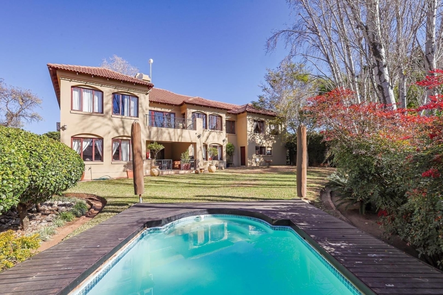 To Let 4 Bedroom Property for Rent in Silver Lakes Gauteng