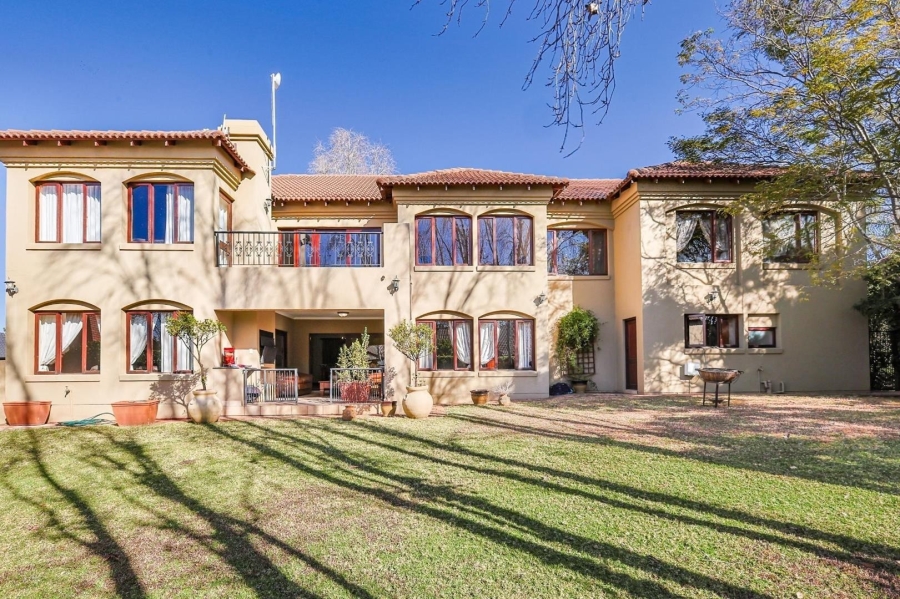 To Let 4 Bedroom Property for Rent in Silver Lakes Gauteng