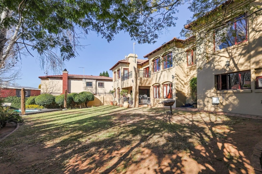 To Let 4 Bedroom Property for Rent in Silver Lakes Gauteng