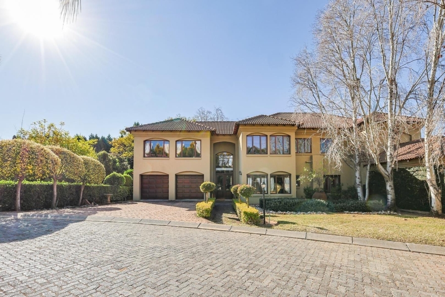 To Let 4 Bedroom Property for Rent in Silver Lakes Gauteng