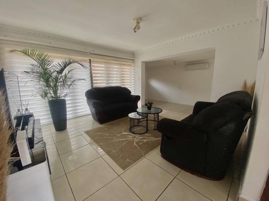 3 Bedroom Property for Sale in Meyerspark Gauteng