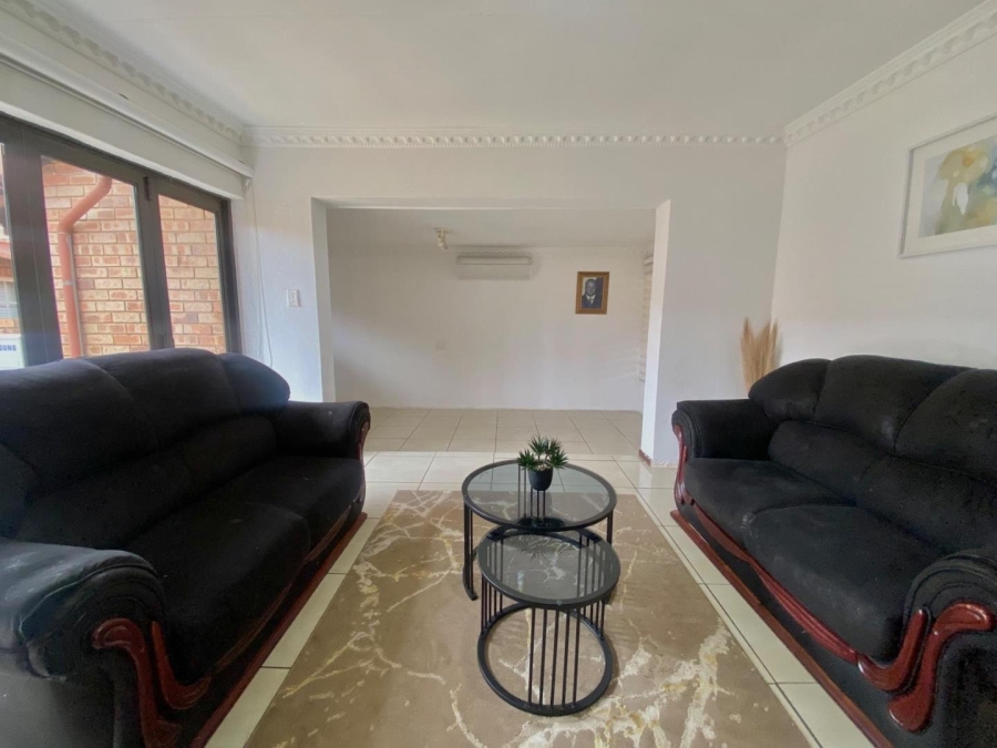 3 Bedroom Property for Sale in Meyerspark Gauteng