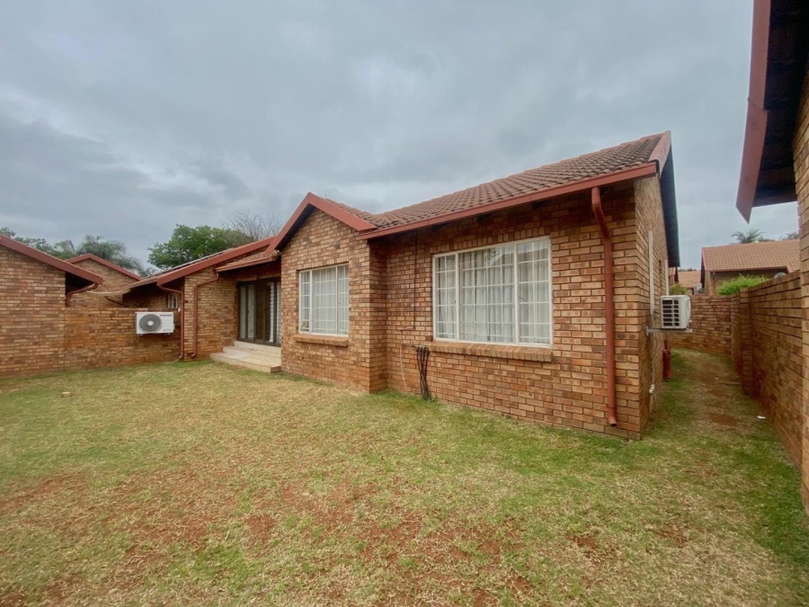 3 Bedroom Property for Sale in Meyerspark Gauteng