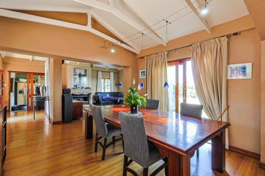 5 Bedroom Property for Sale in Waterkloof Ridge Gauteng