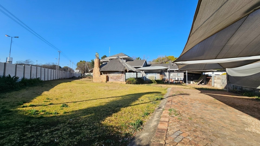 5 Bedroom Property for Sale in Menlo Park Gauteng